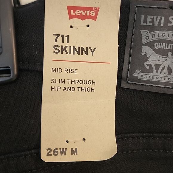 Levi's 711 Distressed Skinny Jeans, 26W, NWT - Picture 7 of 10